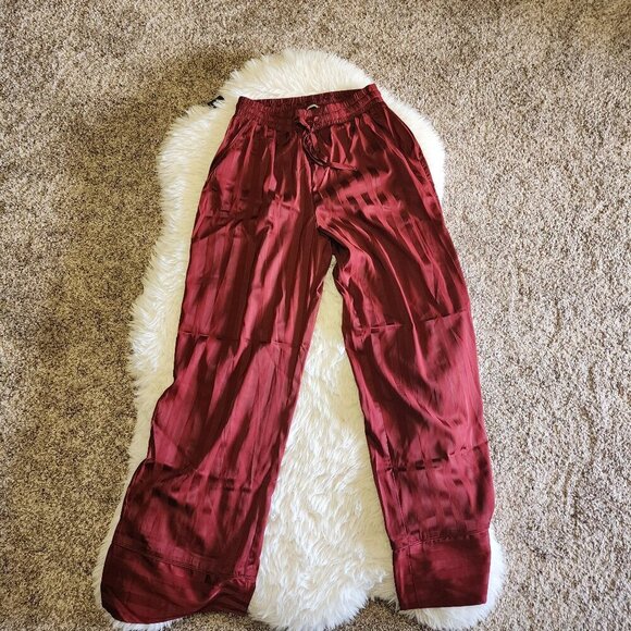 Abercrombie & Fitch Pajama Pants Women Red Satin High Rise Soft Cozy Lou… - Picture 1 of 4